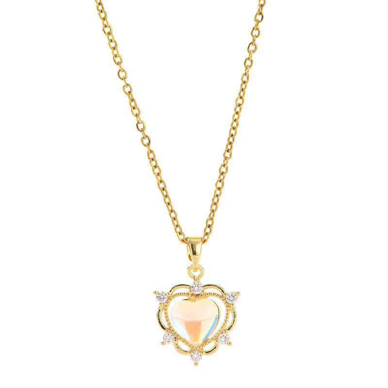 Gradient Heart Shaped Necklace