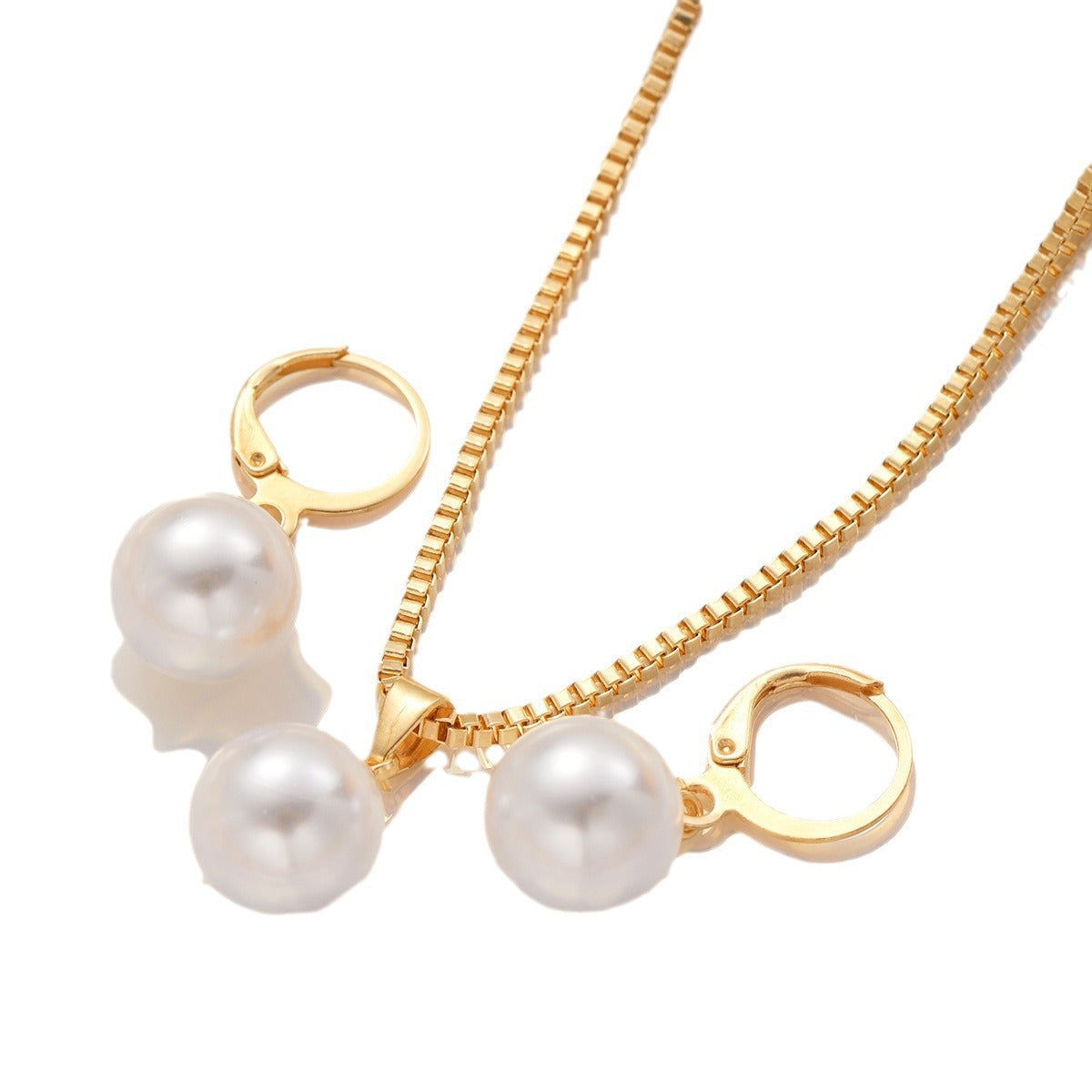 Pearl Necklace and Earrings Set
