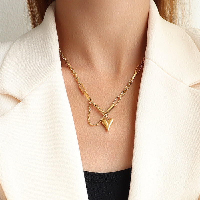 Heart Shape Titanium Steel Necklace Set