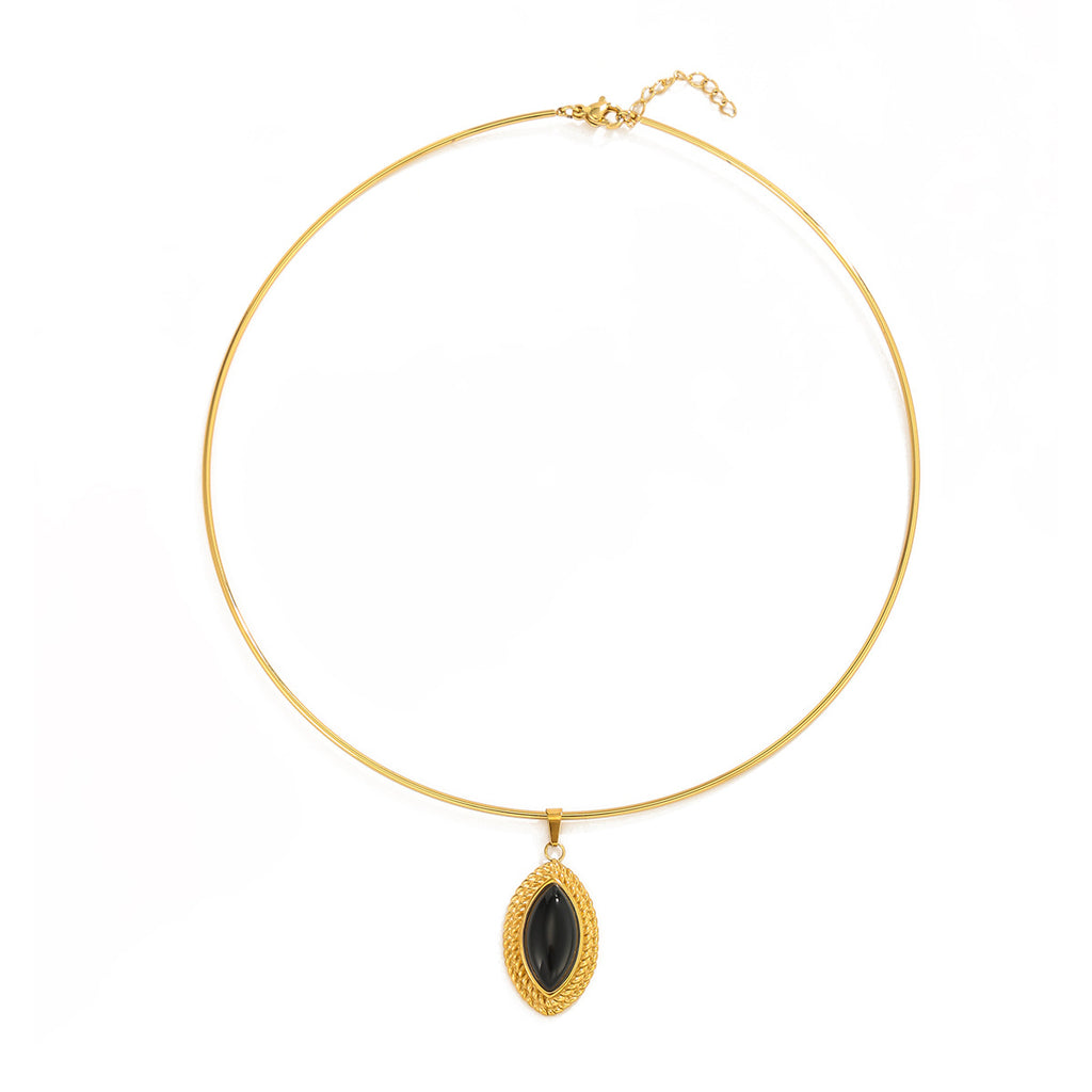 Minimalist Resin Pendant Choker Necklace