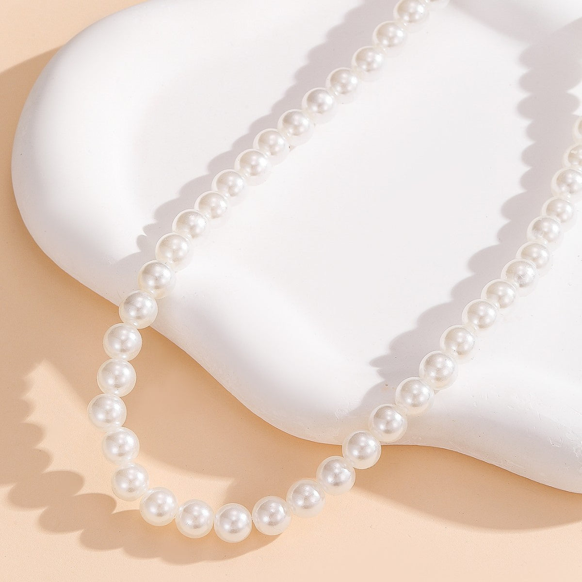 Adjustable Pearl Necklace Minimalist Vintage Style