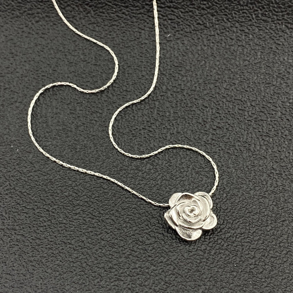 Rose Flower Pendant Titanium Steel Adjustable Necklace