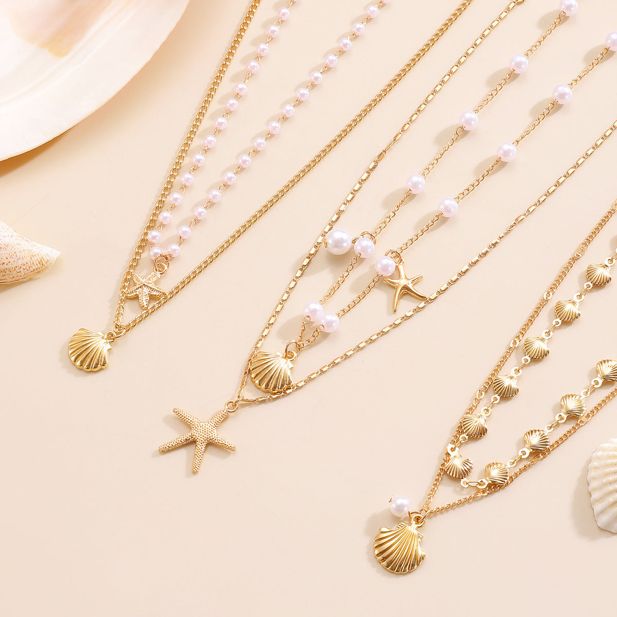 Shell and Pearl Multi-layer Necklace