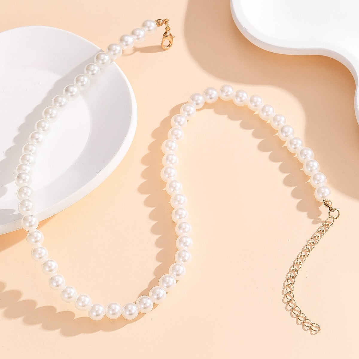 Adjustable Pearl Necklace Minimalist Vintage Style